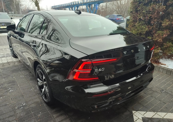Volvo S60 cena 223700 przebieg: 10, rok produkcji 2023 z Marki małe 154